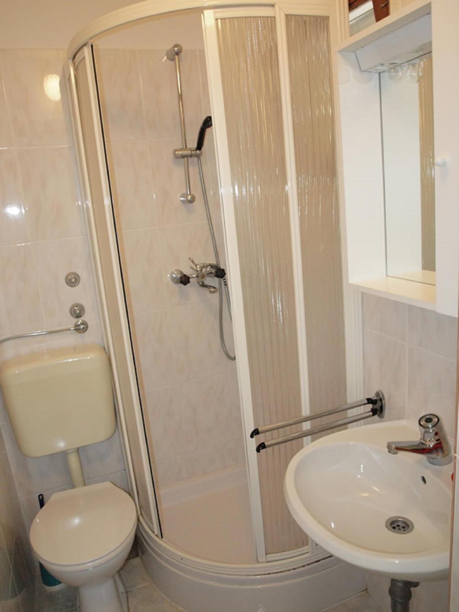 Apartments & Room Masa Starigrad Paklenica Bilik gambar
